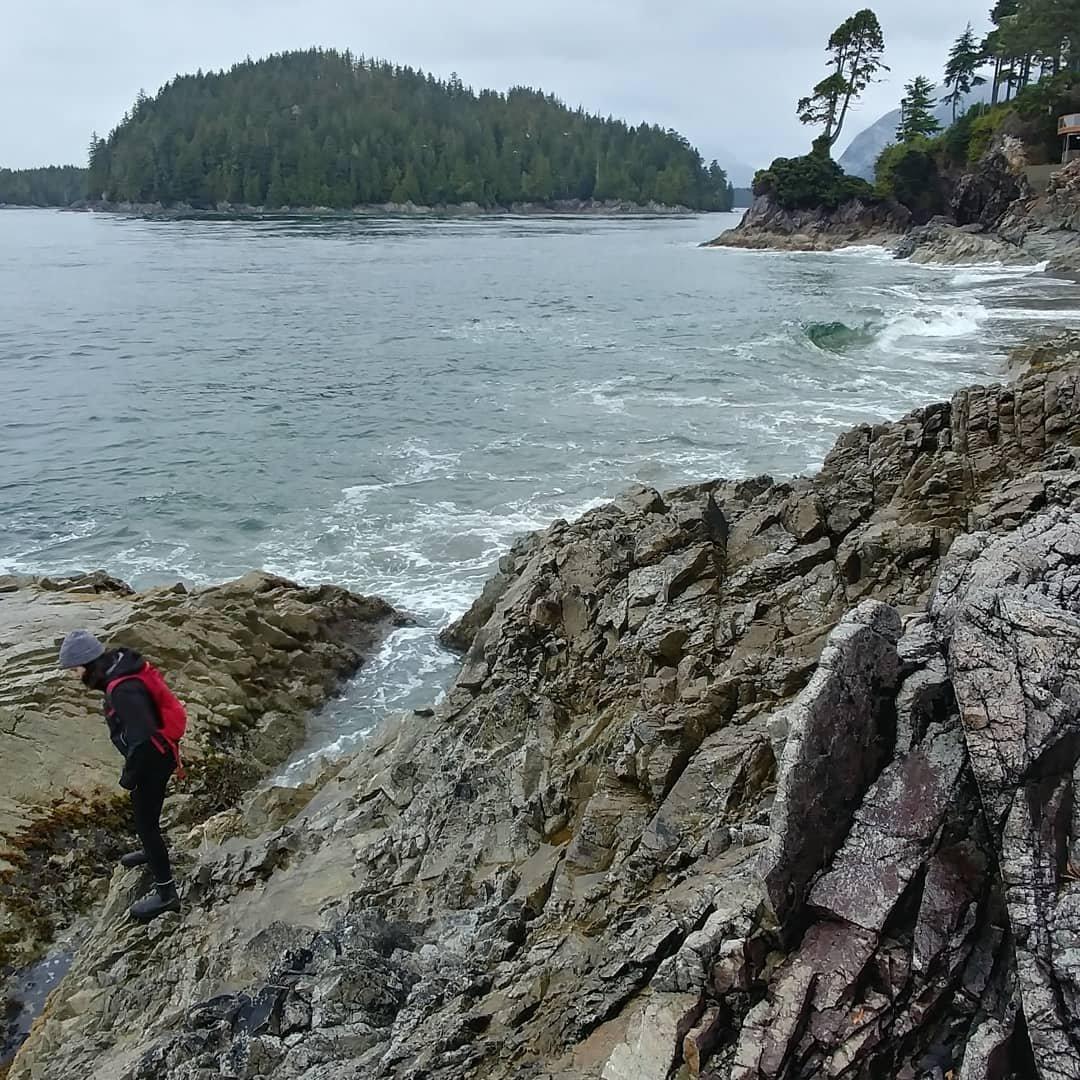 carousel-hero-element image-5